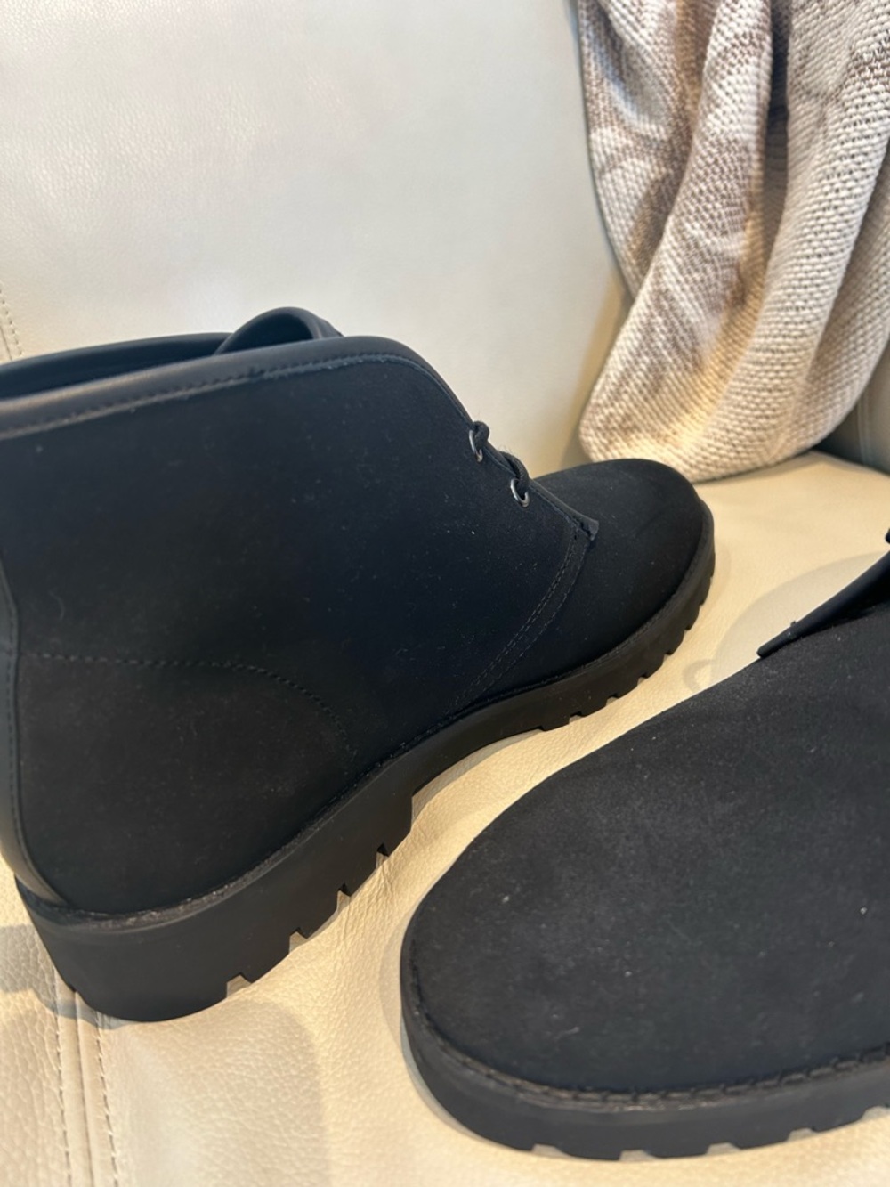 Coach Men’s Black Suede and Leather Trim Boots - Never Worn! - Picture 7 of 10